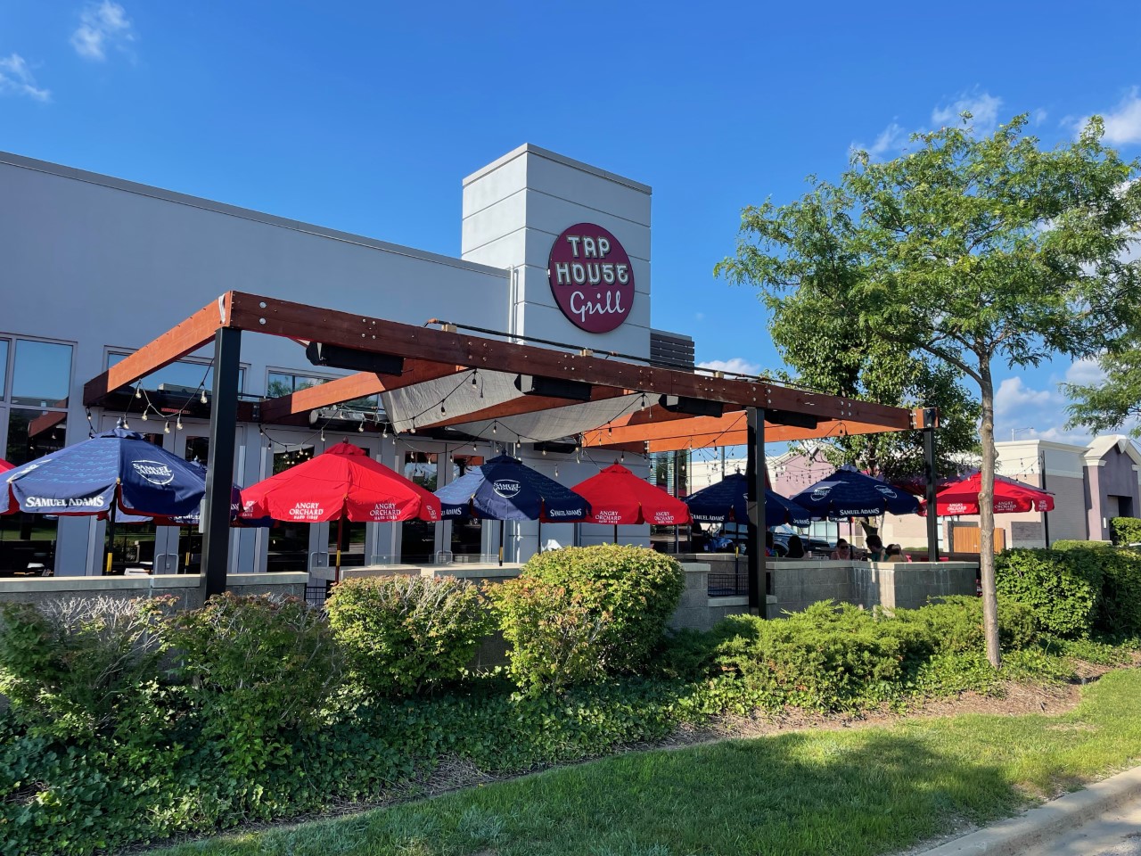 Locations TAP HOUSE GRILL